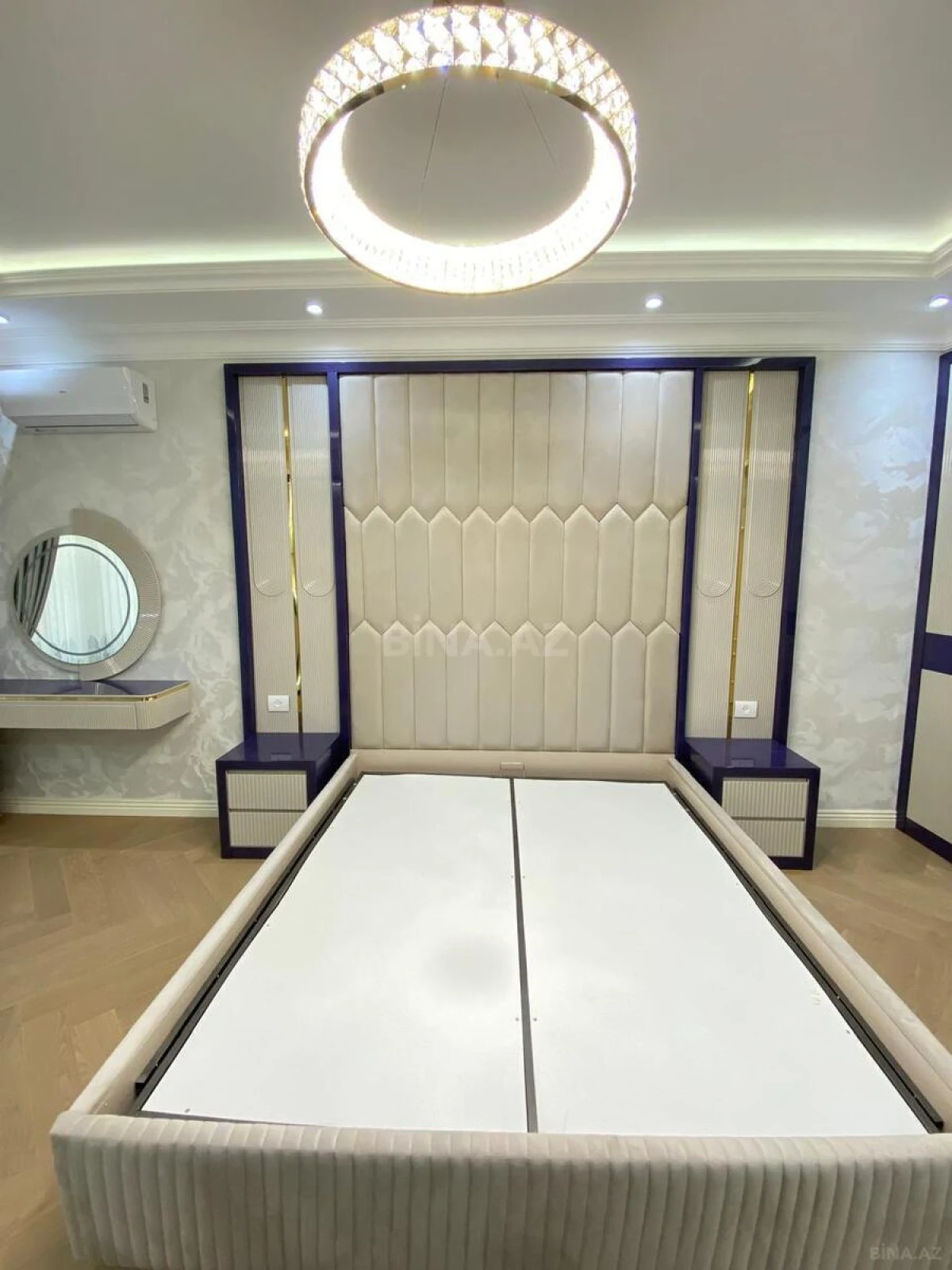 Kirayə verilir 3 otaqlı mənzil 161 m²