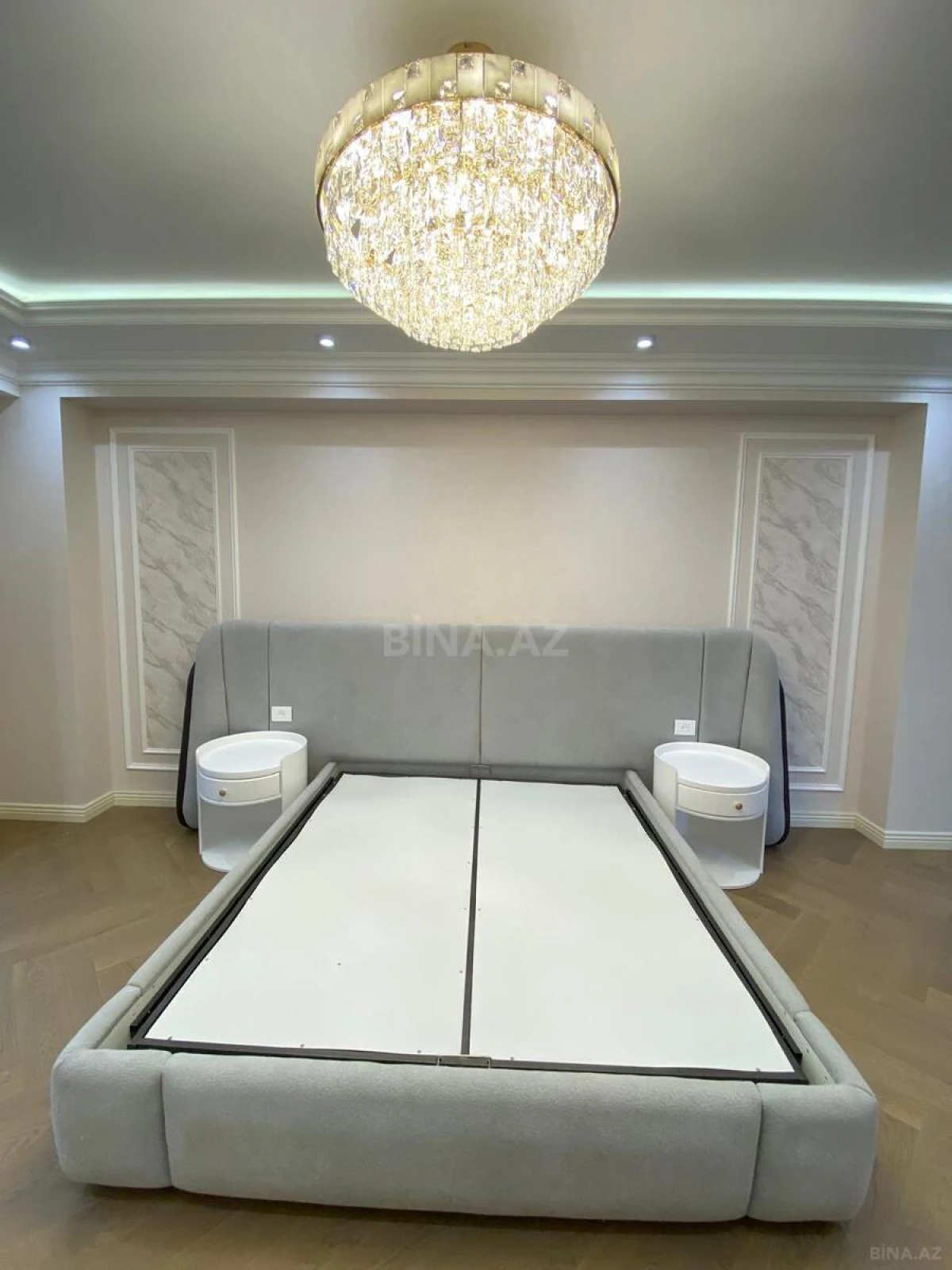 Kirayə verilir 3 otaqlı mənzil 161 m²