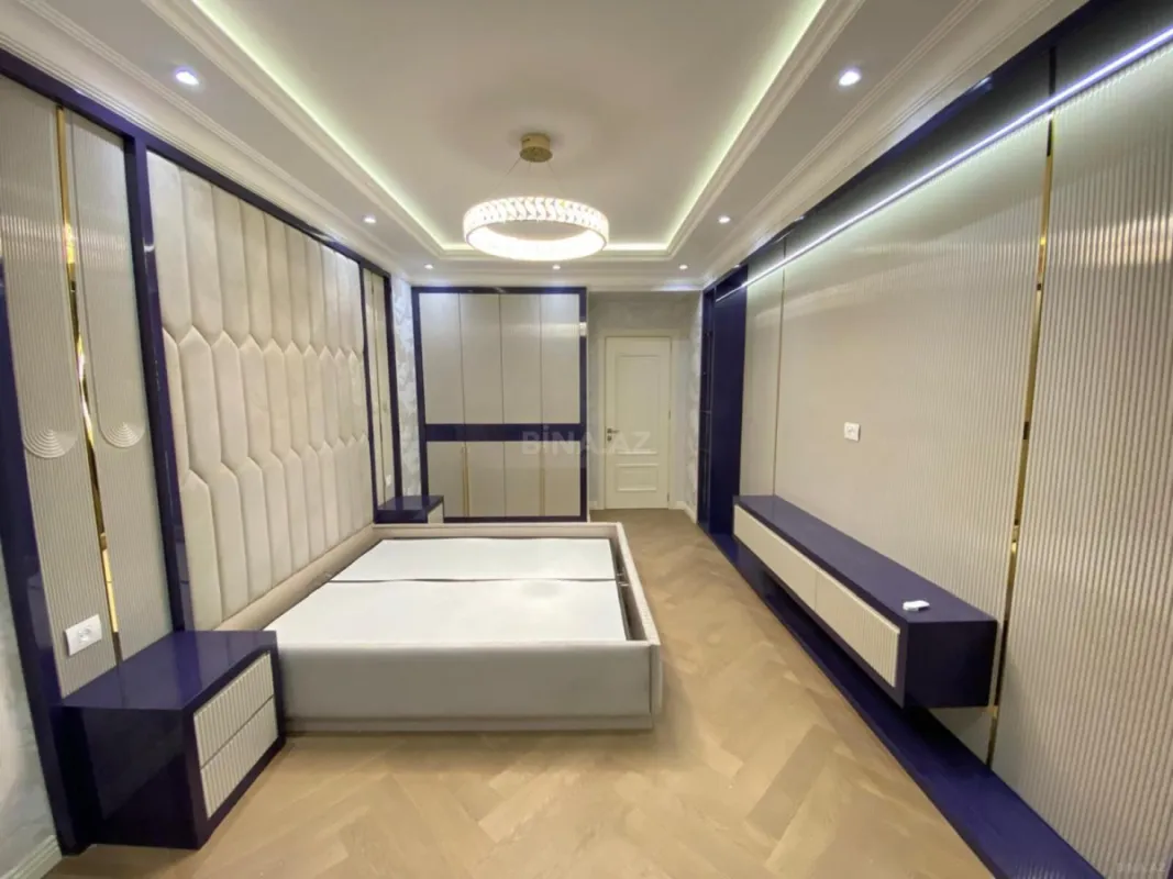 Kirayə verilir 3 otaqlı mənzil 161 m²