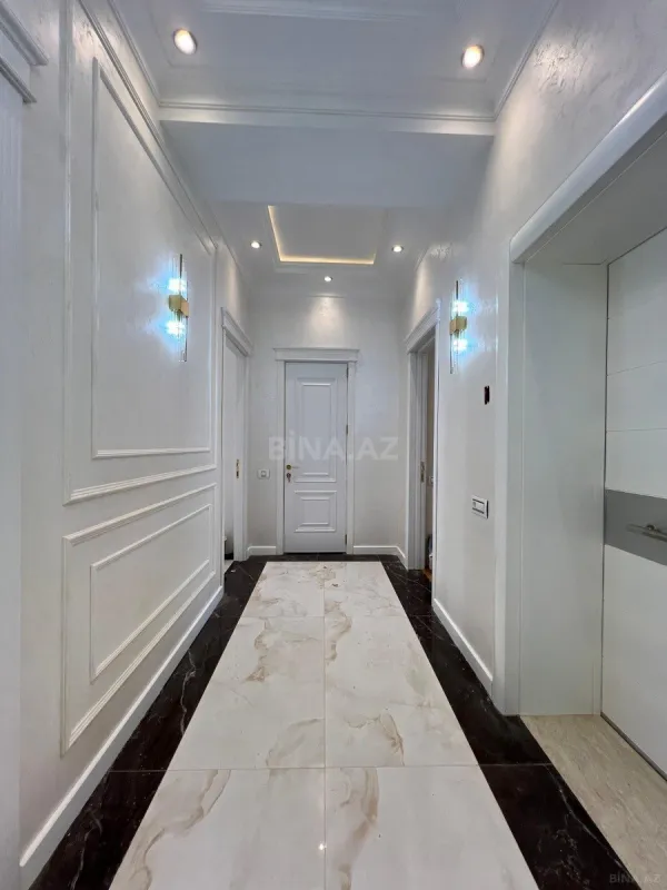 Kirayə verilir 2 otaqlı mənzil 82 m²