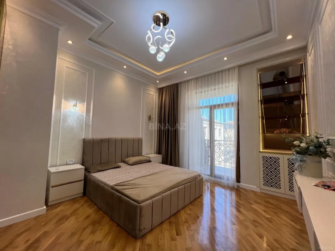 Kirayə verilir 2 otaqlı mənzil 82 m²