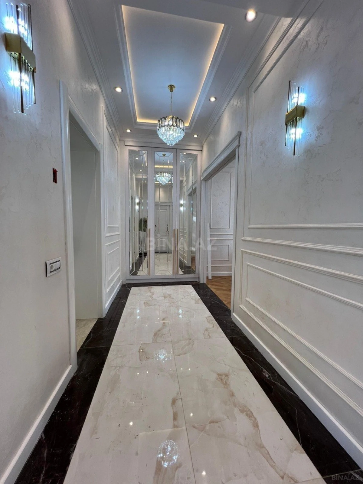 Kirayə verilir 2 otaqlı mənzil 82 m²