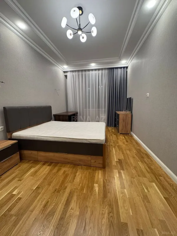 Satılır 2 otaqlı mənzil 56 m²