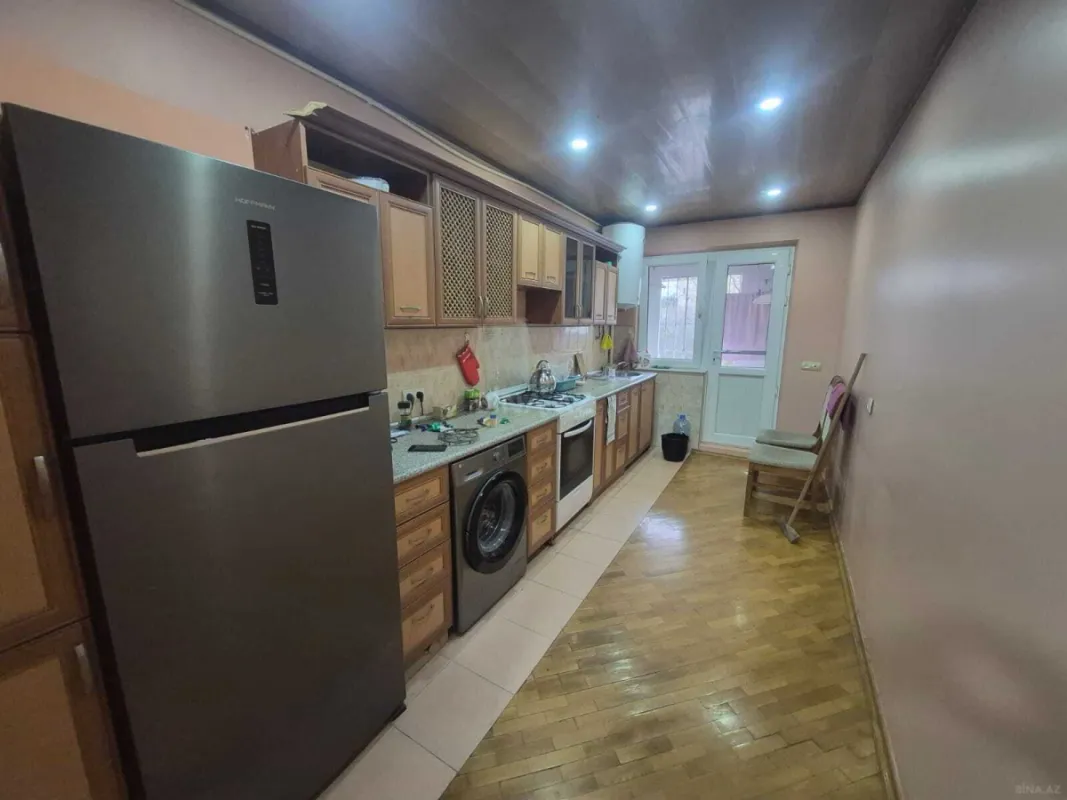 Satılır 2 otaqlı mənzil 67 m²