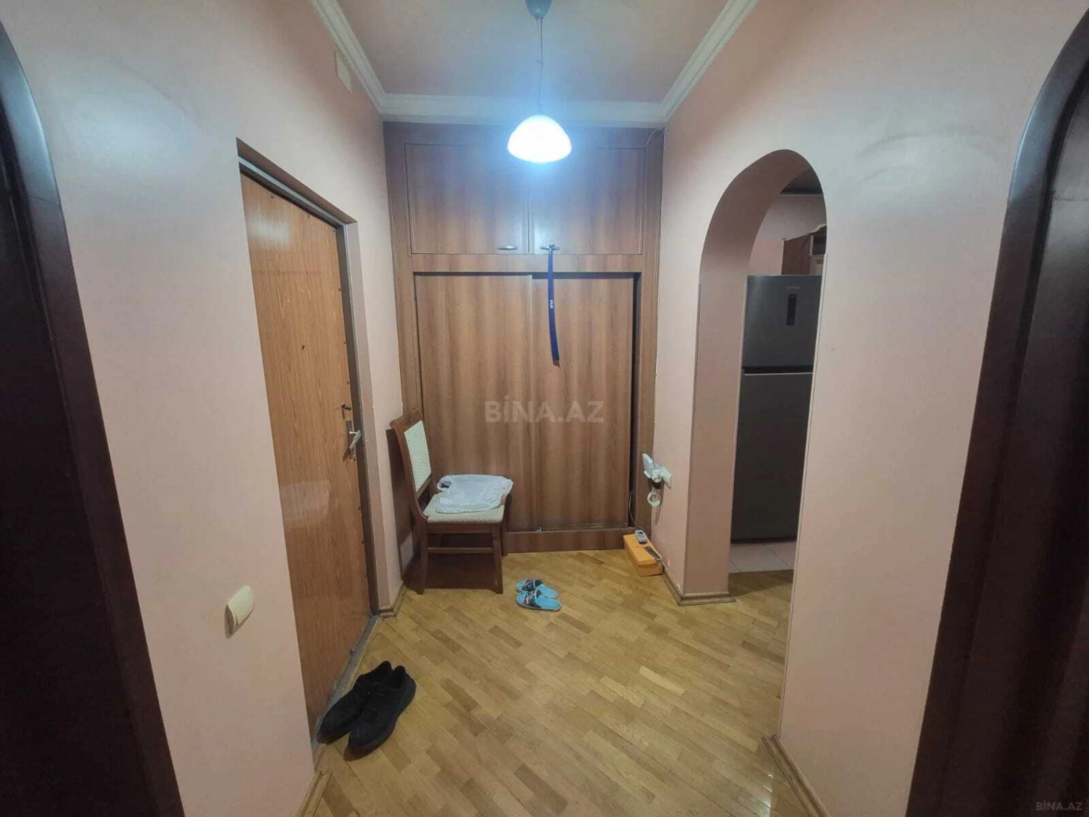 Satılır 2 otaqlı mənzil 67 m²