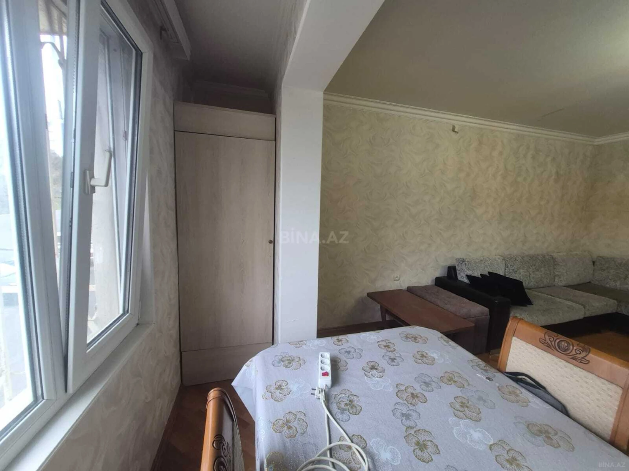 Satılır 2 otaqlı mənzil 67 m²