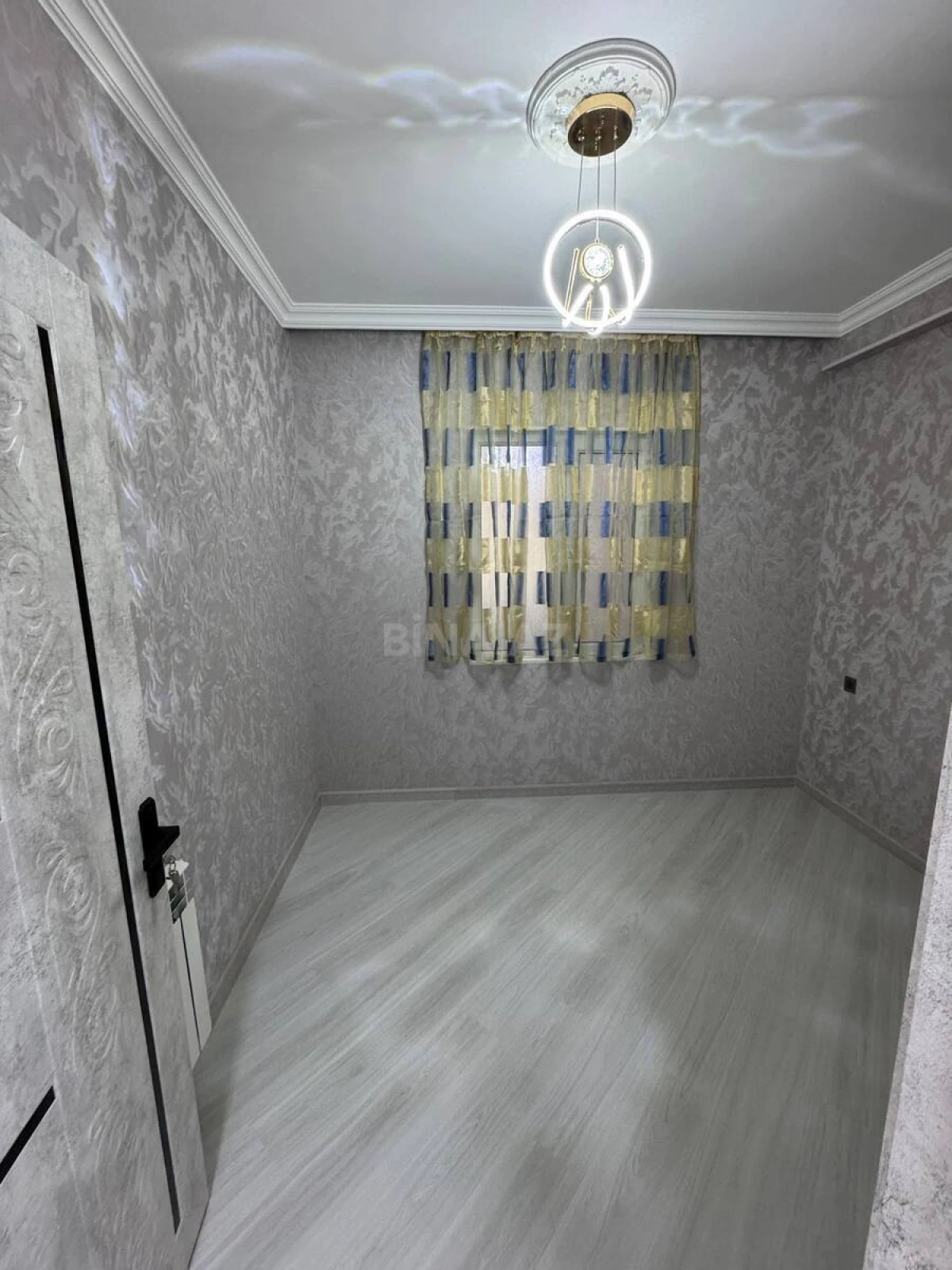 Satılır 3 otaqlı mənzil 54 m²