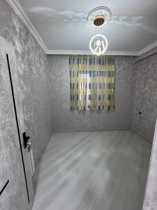 Satılır 3 otaqlı mənzil 54 m²