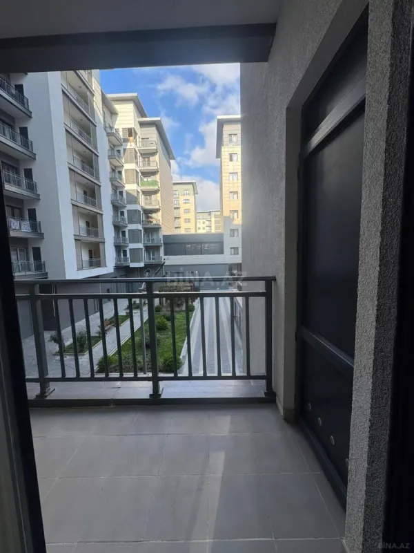 Kirayə verilir 2 otaqlı mənzil 100 m²