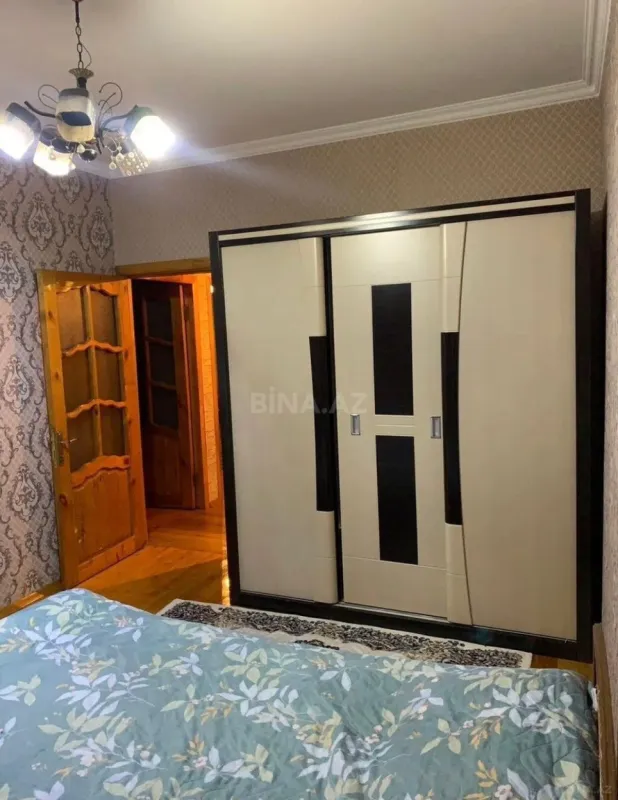 Satılır 3 otaqlı mənzil 87 m²