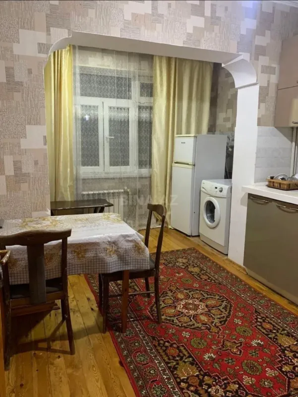 Satılır 3 otaqlı mənzil 87 m²