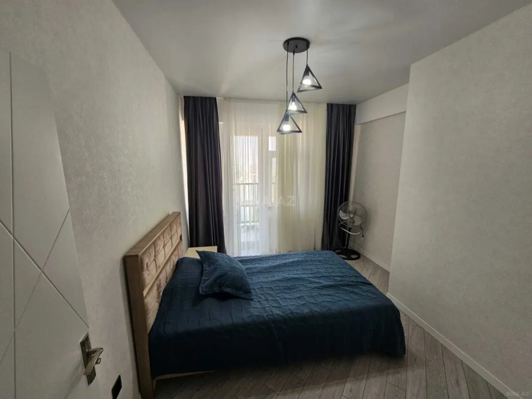 Kirayə verilir 2 otaqlı mənzil 70 m²