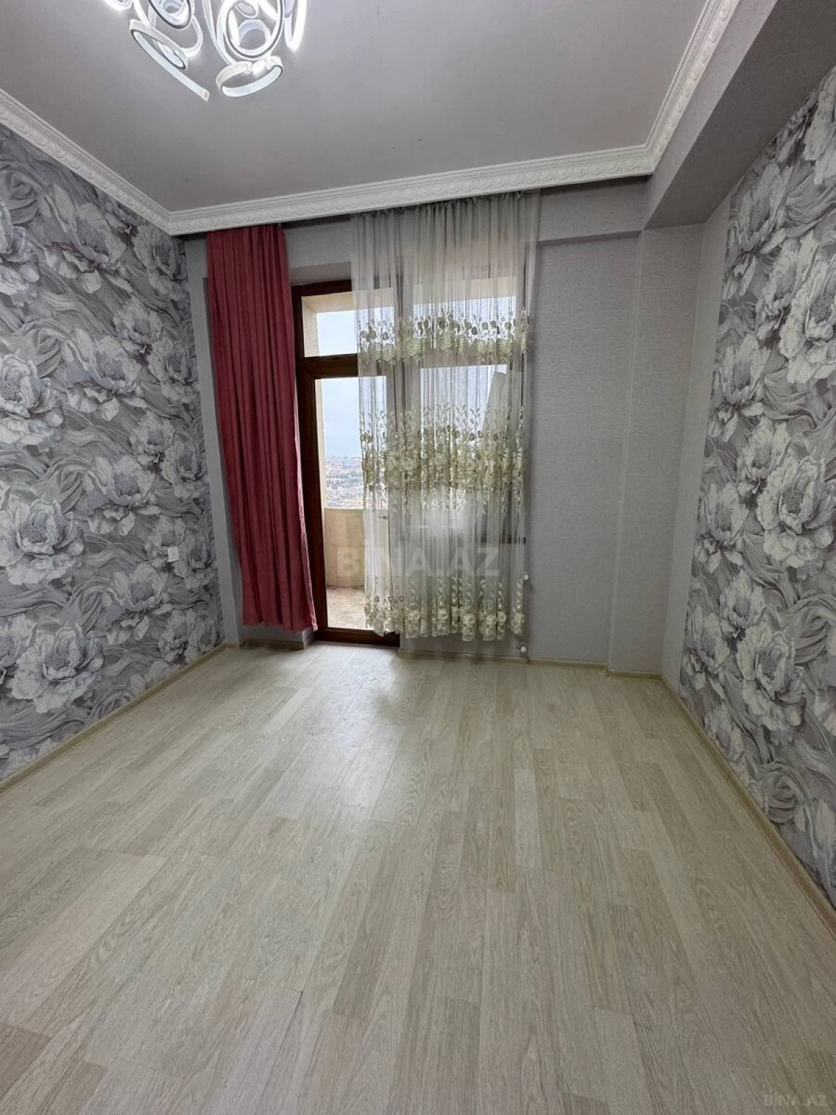 Satılır 2 otaqlı mənzil 48 m²