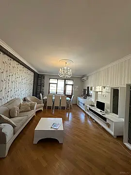 Satılır 4 otaqlı mənzil 171 m² — Bakı 4 otaq 171.00 m²
