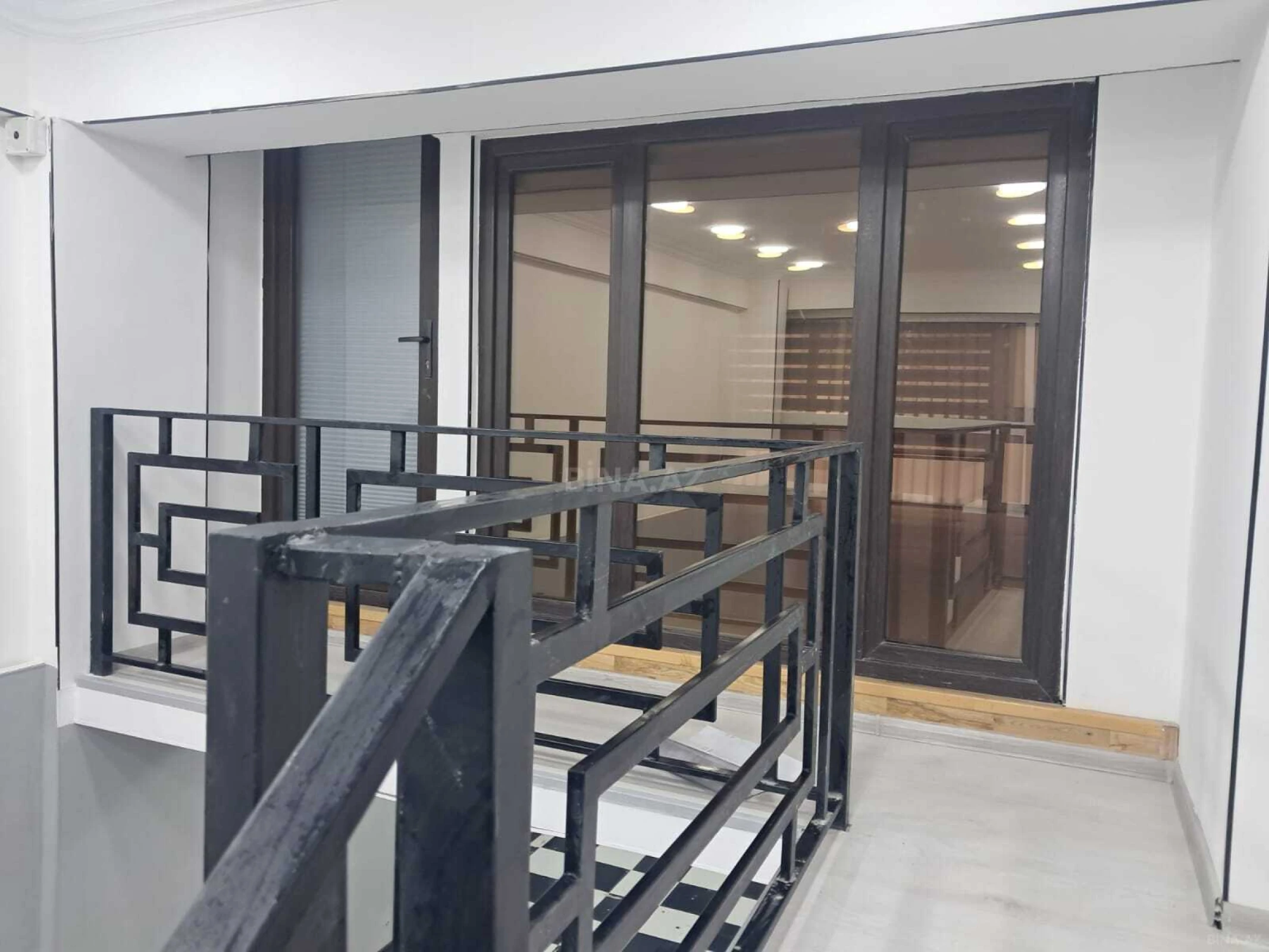 Satılır obyekt 80 m²