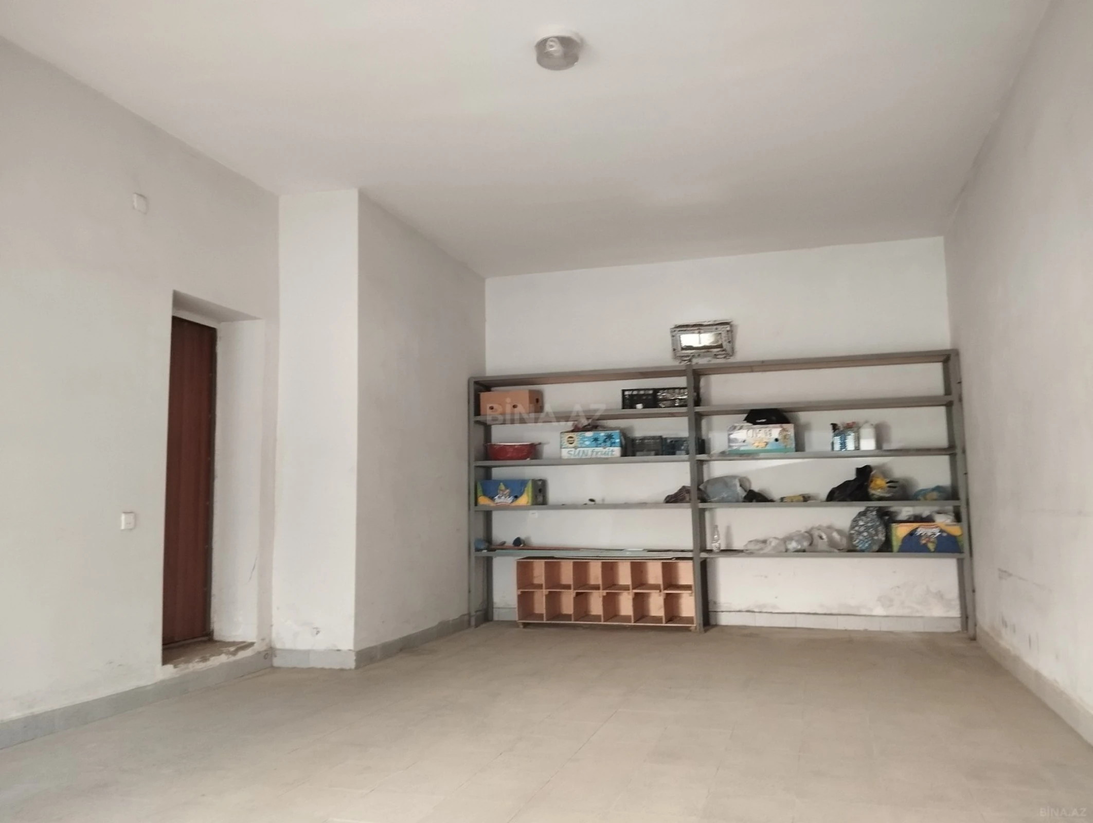 Satılır obyekt 38 m²