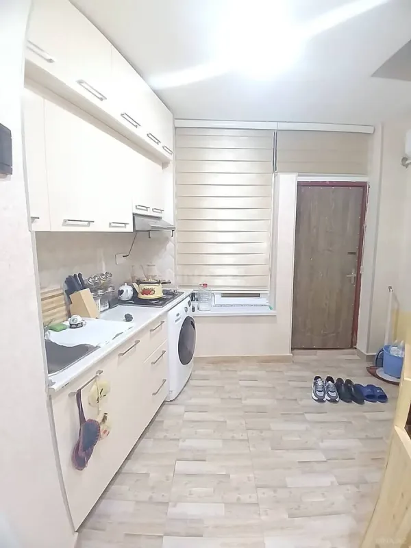 Kirayə verilir 2 otaqlı mənzil 65 m²
