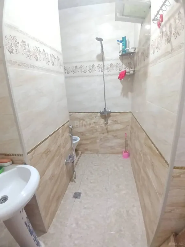 Kirayə verilir 2 otaqlı mənzil 65 m²