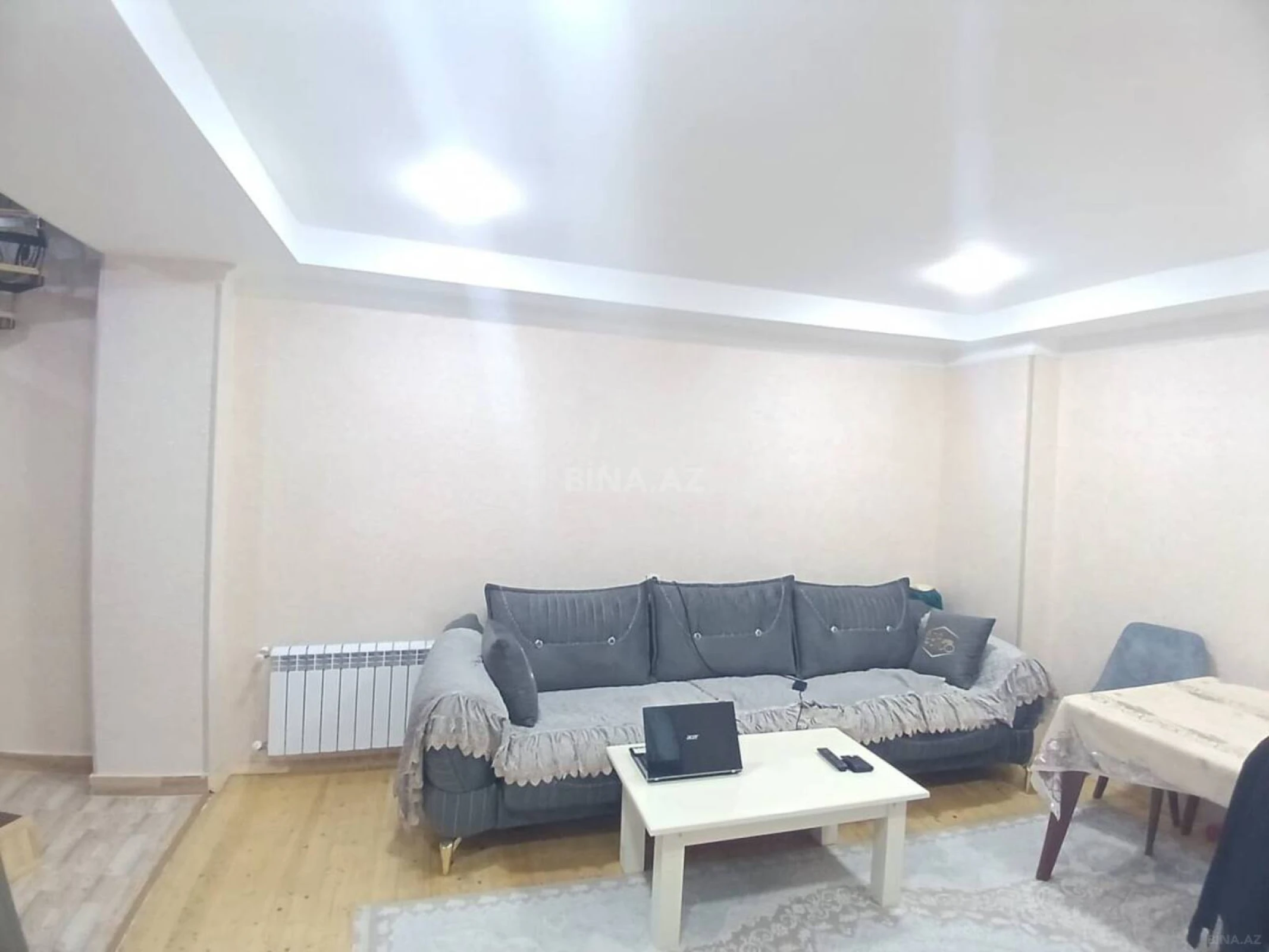 Kirayə verilir 2 otaqlı mənzil 65 m²