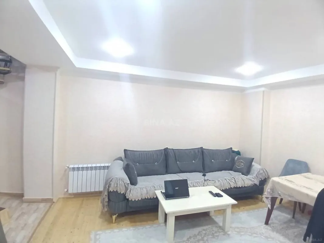 Kirayə verilir 2 otaqlı mənzil 65 m²