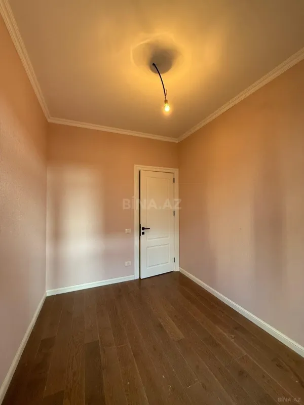 Satılır 3 otaqlı mənzil 72.5 m²