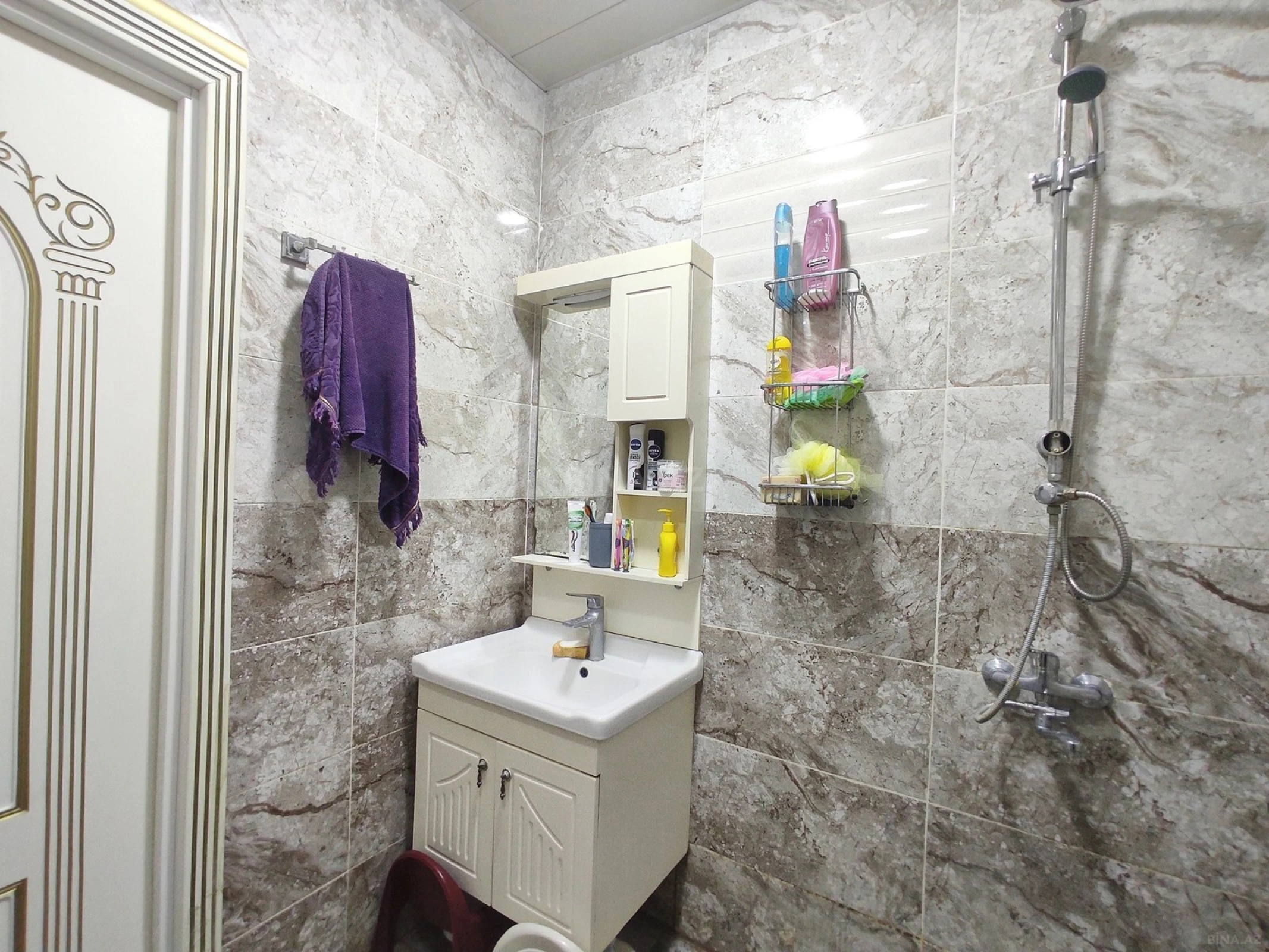 Satılır 2 otaqlı mənzil 48 m²