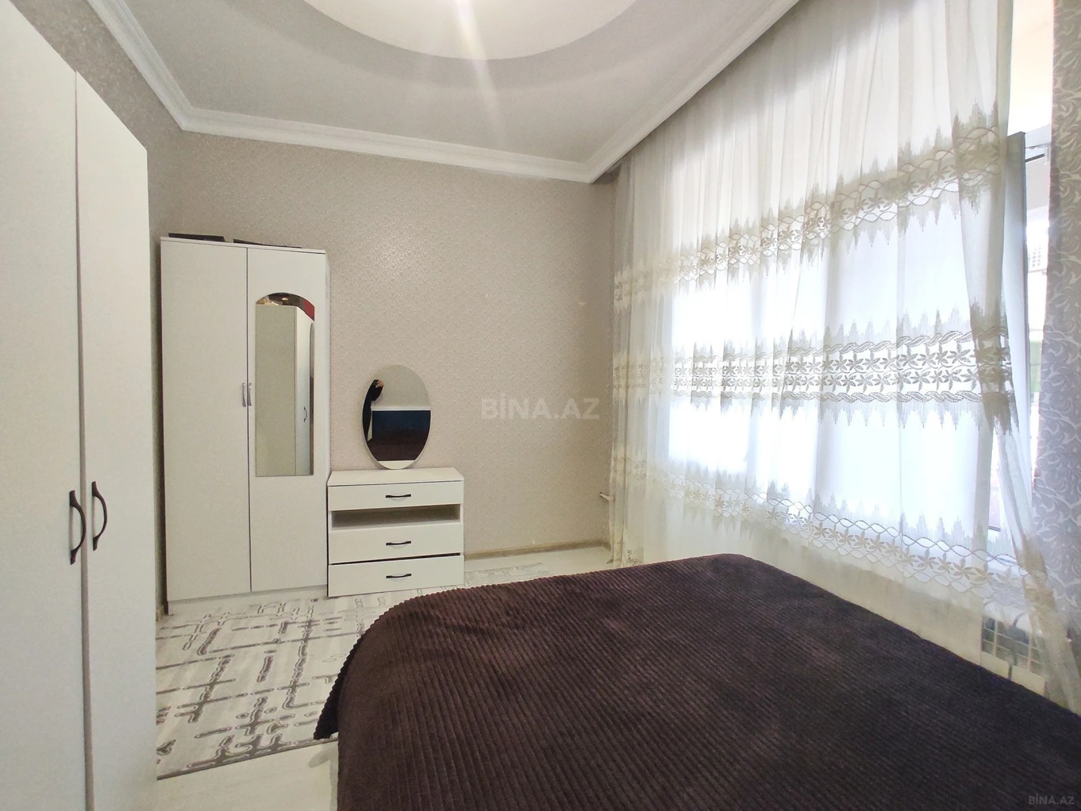 Satılır 2 otaqlı mənzil 48 m²