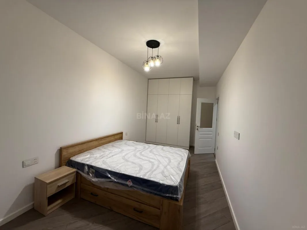 Satılır 3 otaqlı mənzil 105 m²