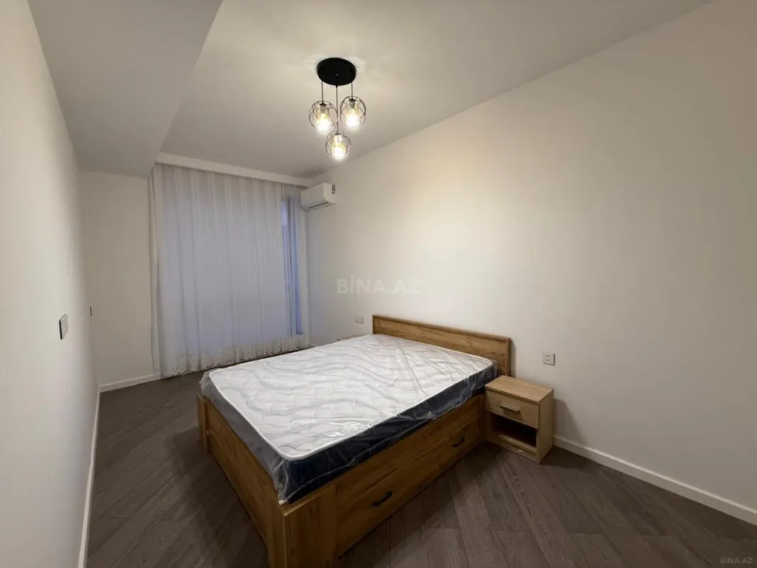 Satılır 3 otaqlı mənzil 105 m²