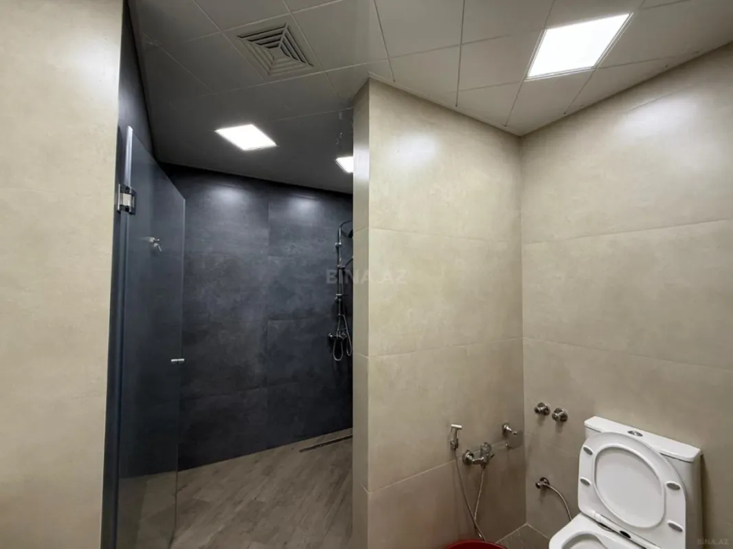 Satılır 3 otaqlı mənzil 105 m²