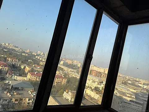 Satılır 3 otaqlı mənzil 155 m²