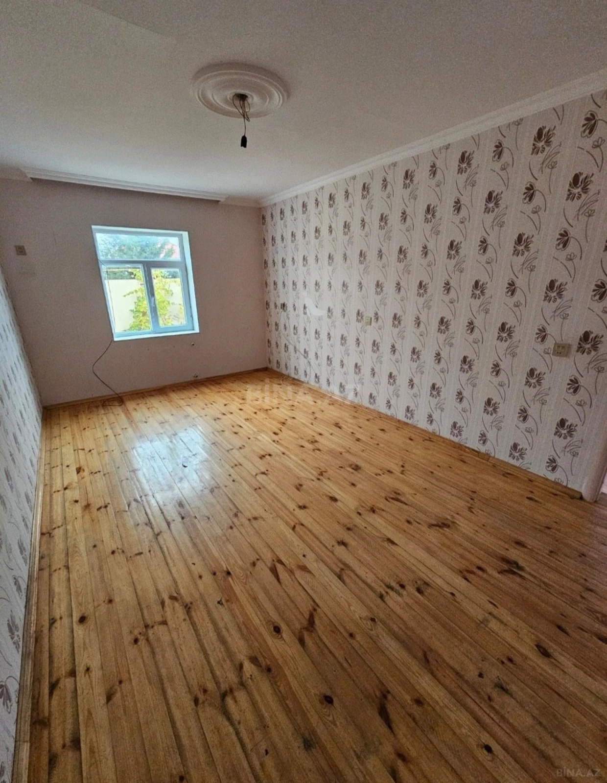 Satılır 5 otaqlı həyət evi 85 m²