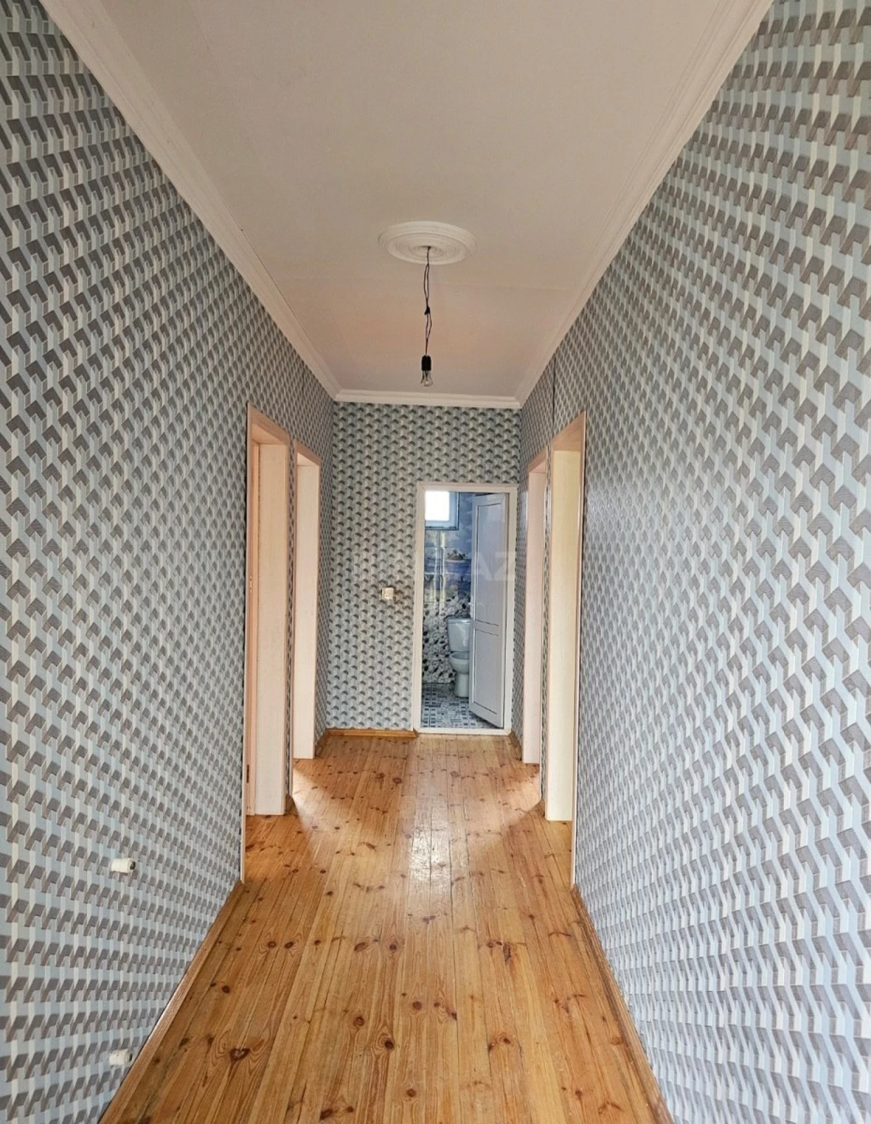 Satılır 5 otaqlı həyət evi 85 m²