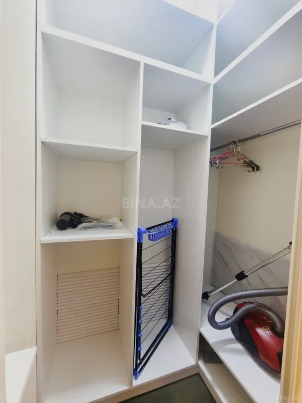 Satılır 2 otaqlı mənzil 100 m²