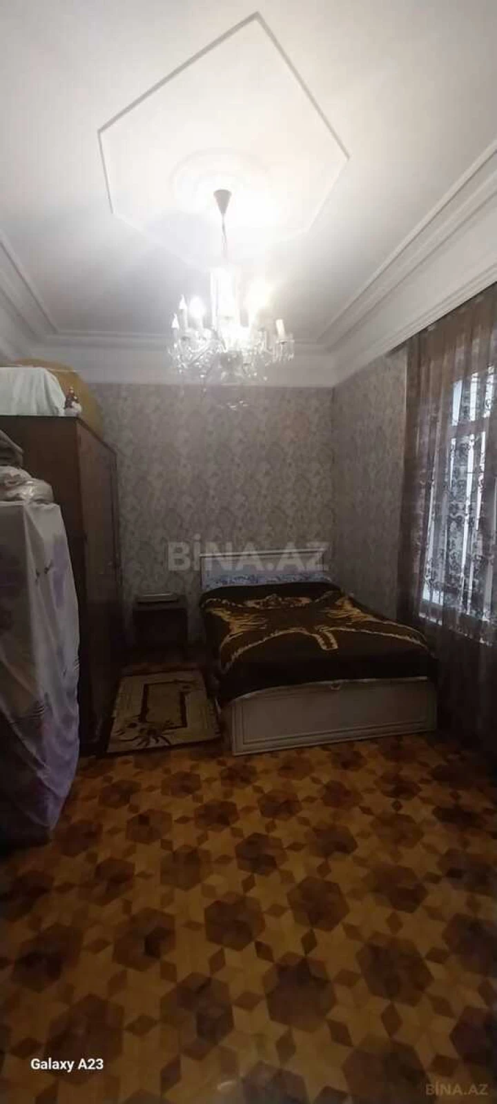 Satılır 5 otaqlı həyət evi 200 m²