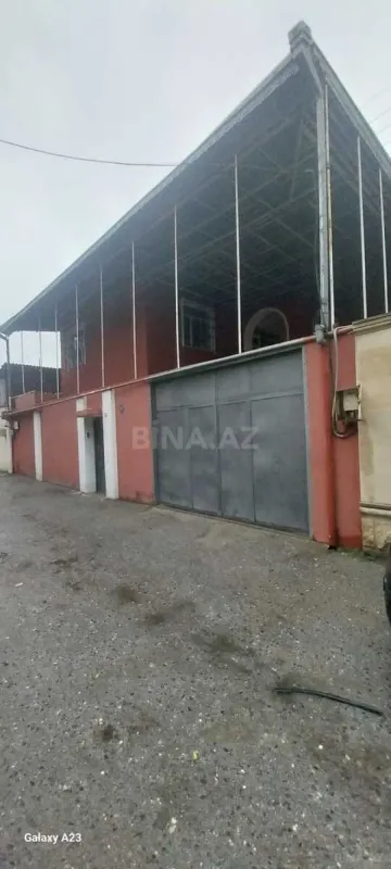 Satılır 5 otaqlı həyət evi 200 m²