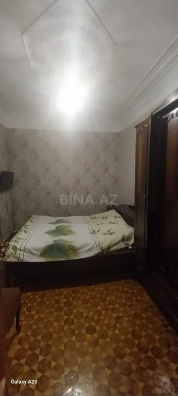 Satılır 5 otaqlı həyət evi 200 m²