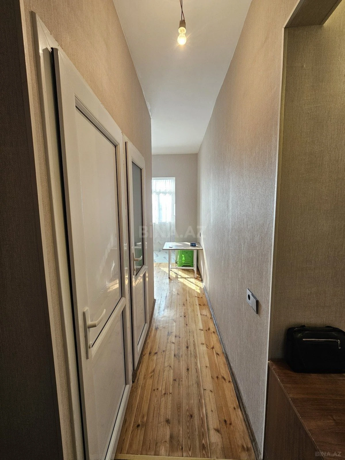 Satılır 2 otaqlı mənzil 75 m²