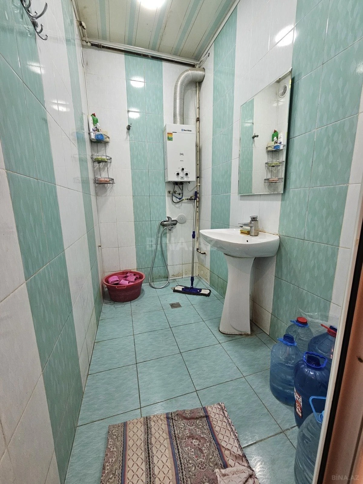 Satılır 2 otaqlı mənzil 75 m²