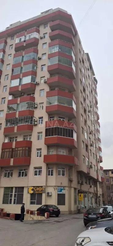 Satılır 2 otaqlı mənzil 105 m²
