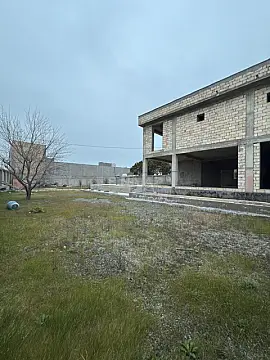 Satılır 5 otaqlı həyət evi 500 m²