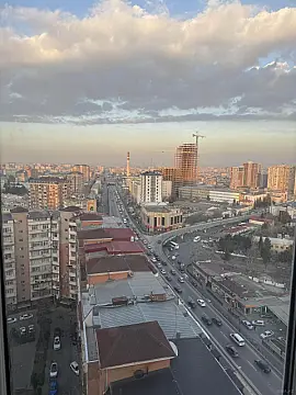 Kirayə verilir 2 otaqlı mənzil 94 m²