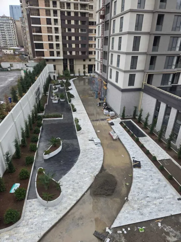 Satılır 3 otaqlı mənzil 133 m²