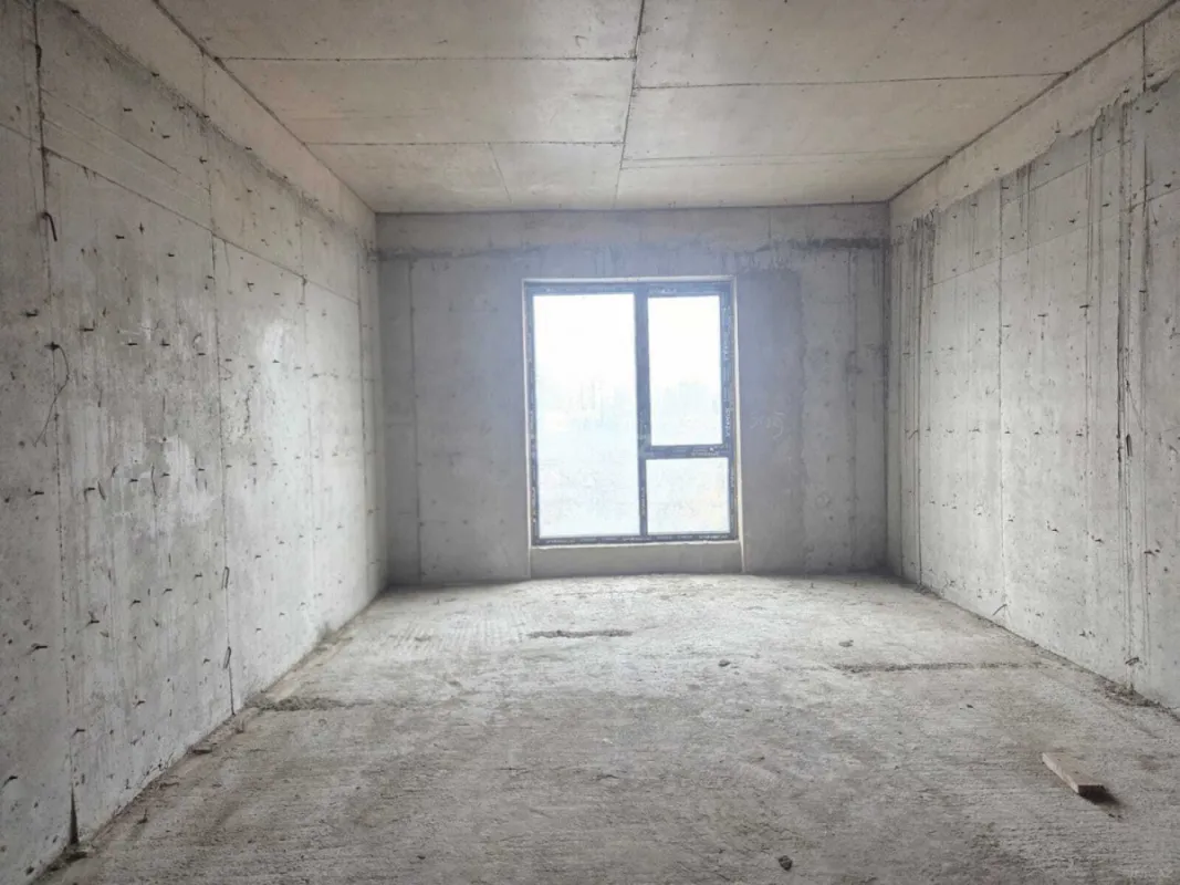 Satılır 3 otaqlı mənzil 133 m²