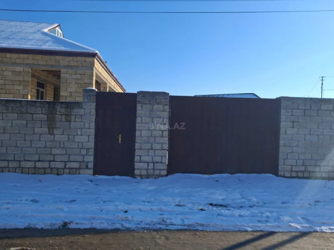 Satılır 5 otaqlı həyət evi 160 m²