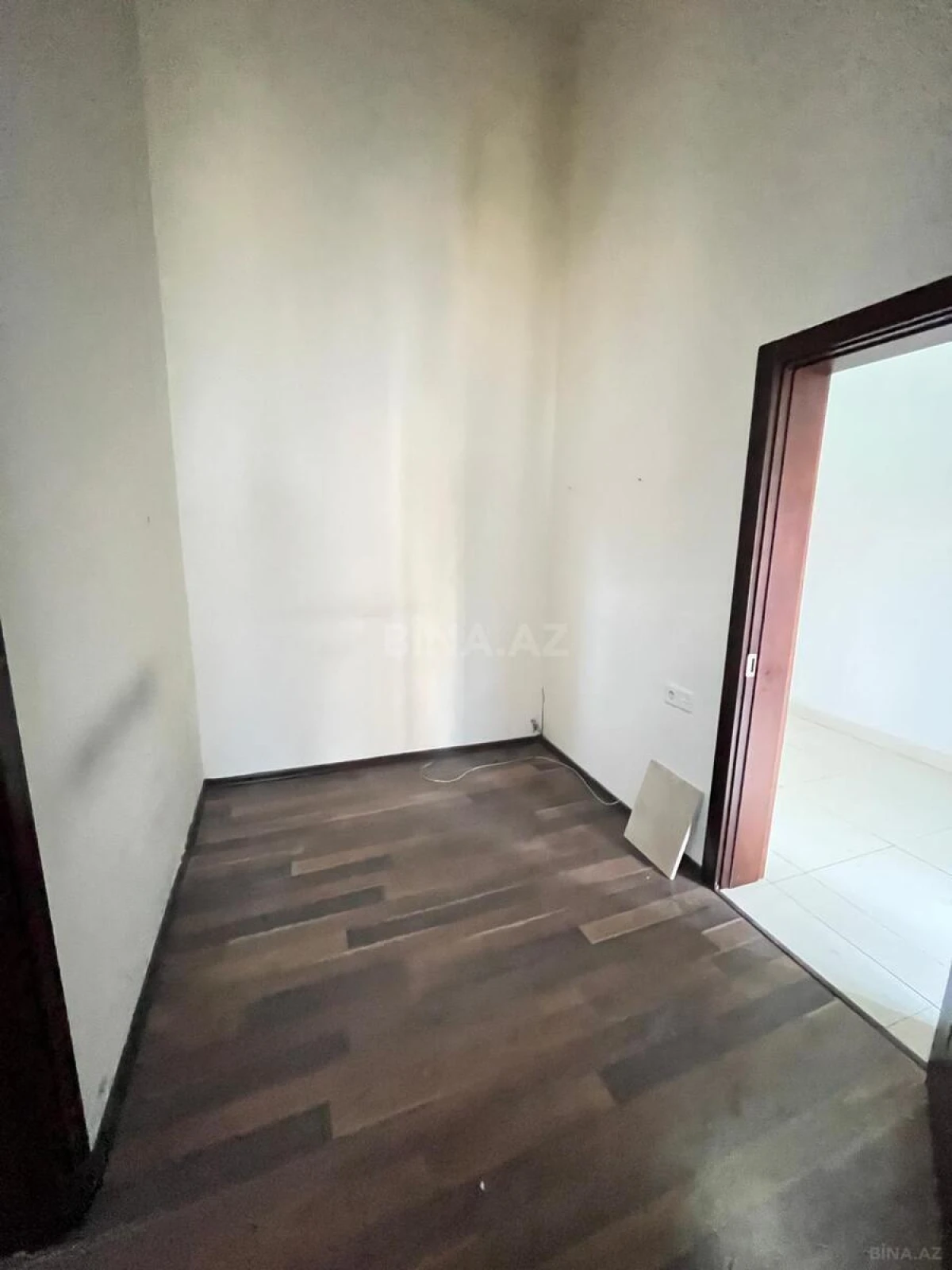 Kirayə verilir obyekt 100 m²