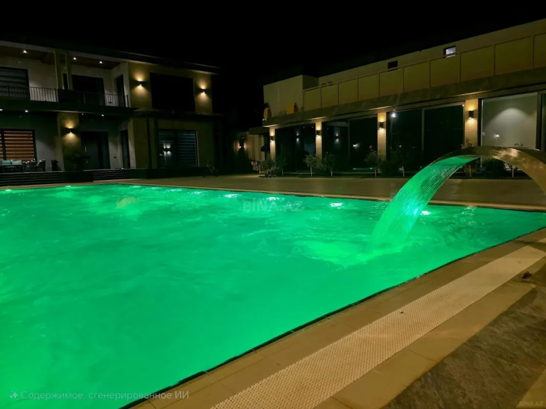 Satılır 8 otaqlı həyət evi 650 m²