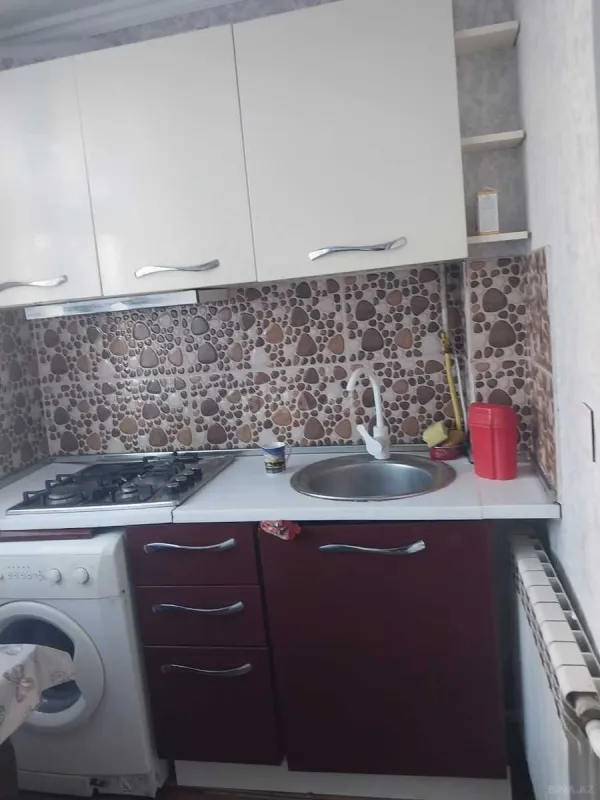 Satılır 3 otaqlı mənzil 65 m²