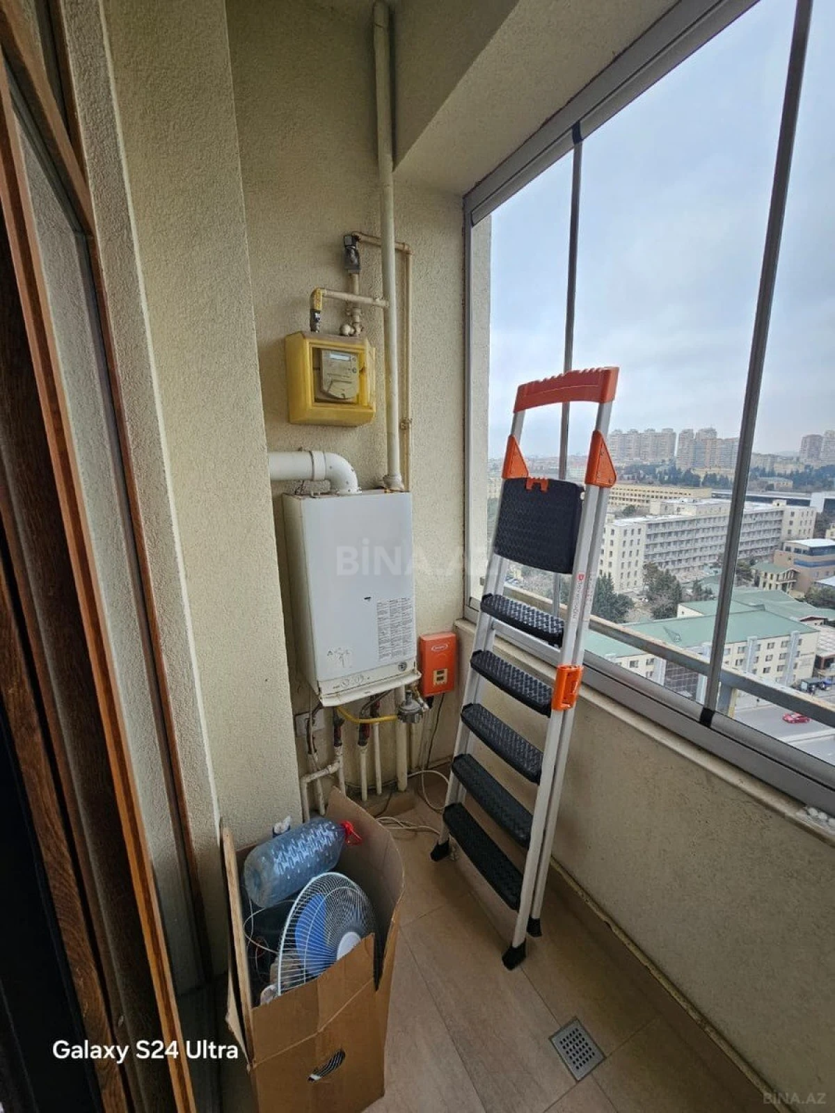 Kirayə verilir 2 otaqlı mənzil 60 m²