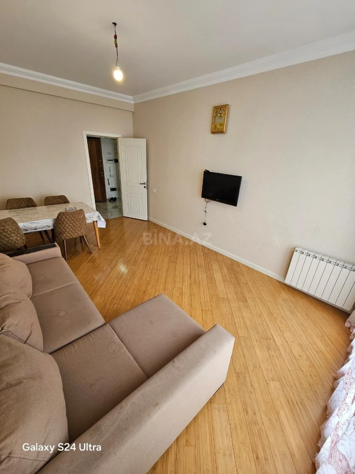 Kirayə verilir 2 otaqlı mənzil 60 m²